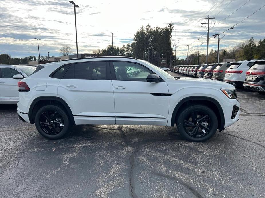 new 2025 Volkswagen Atlas Cross Sport car, priced at $48,205