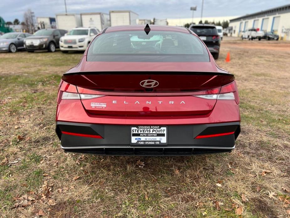 new 2025 Hyundai Elantra car, priced at $23,246