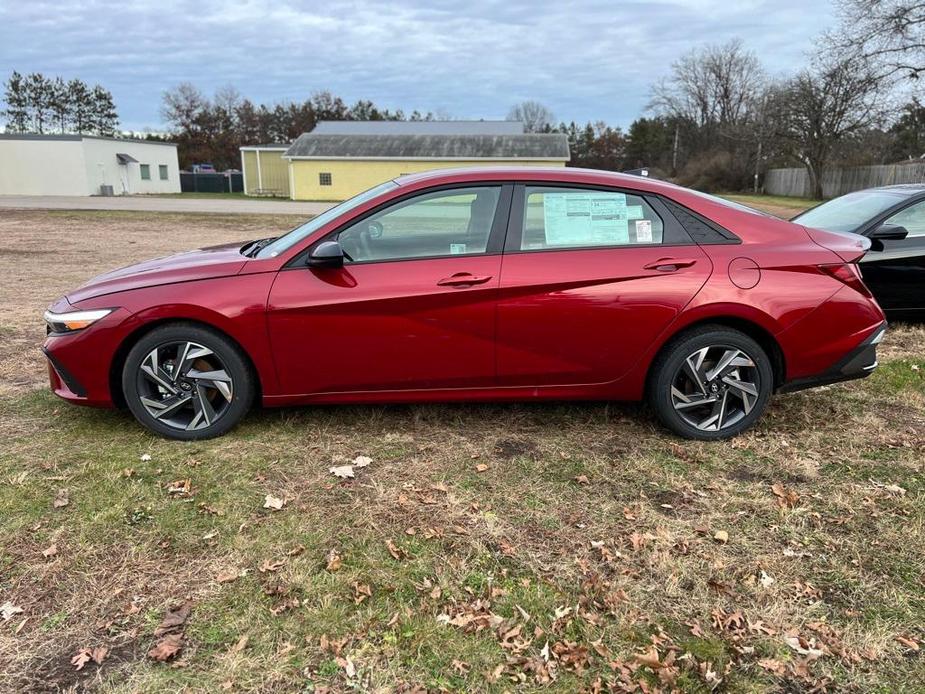 new 2025 Hyundai Elantra car, priced at $23,246