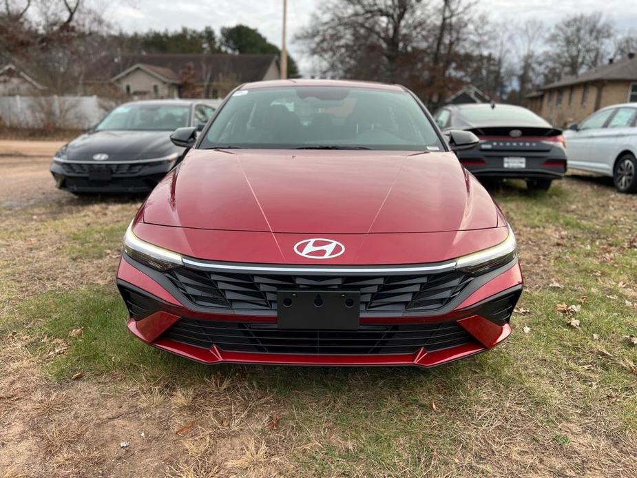 new 2025 Hyundai Elantra car, priced at $23,246