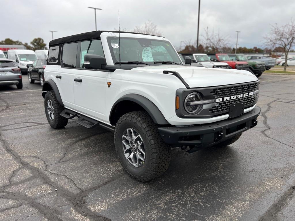 new 2024 Ford Bronco car, priced at $55,490