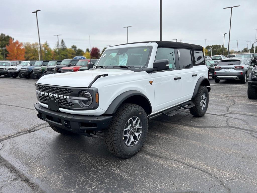 new 2024 Ford Bronco car, priced at $55,490