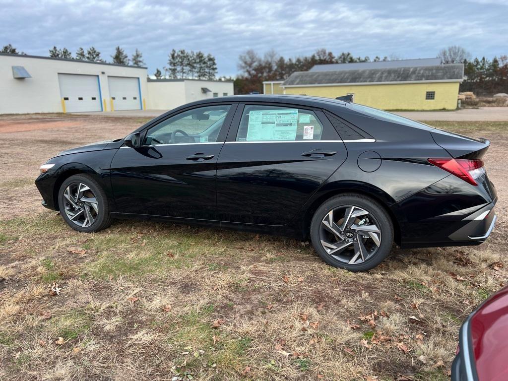 new 2025 Hyundai Elantra car, priced at $25,381