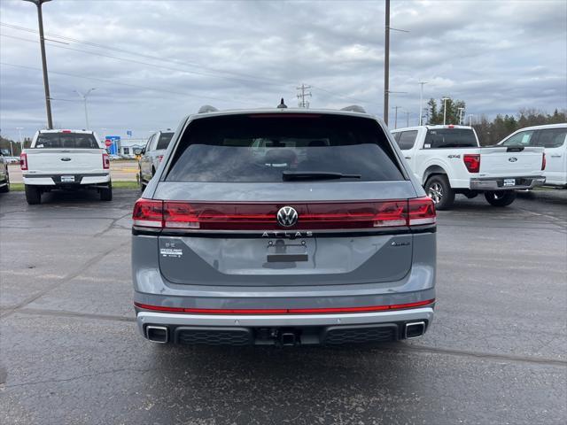 new 2024 Volkswagen Atlas car, priced at $43,392