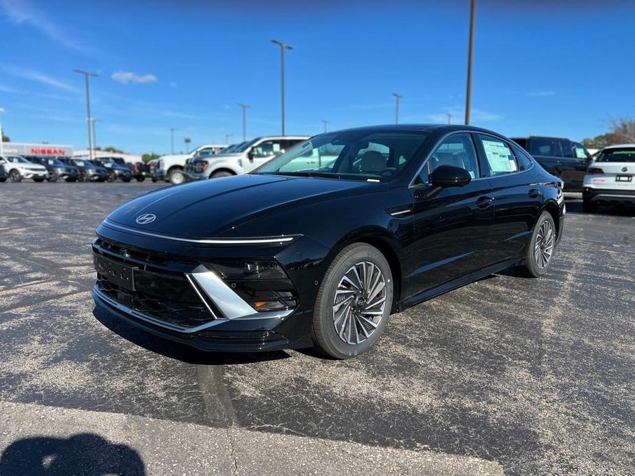 new 2024 Hyundai Sonata Hybrid car, priced at $35,618