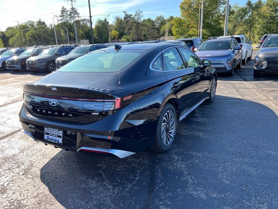 new 2024 Hyundai Sonata Hybrid car, priced at $35,618