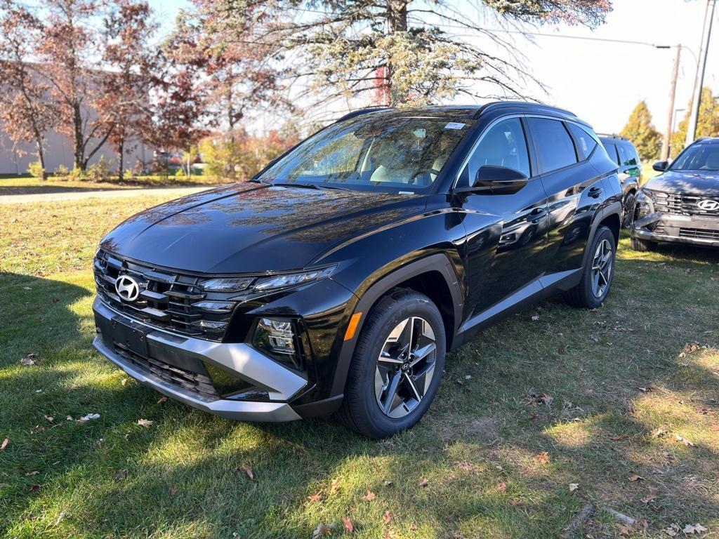 new 2025 Hyundai Tucson Hybrid car, priced at $36,700