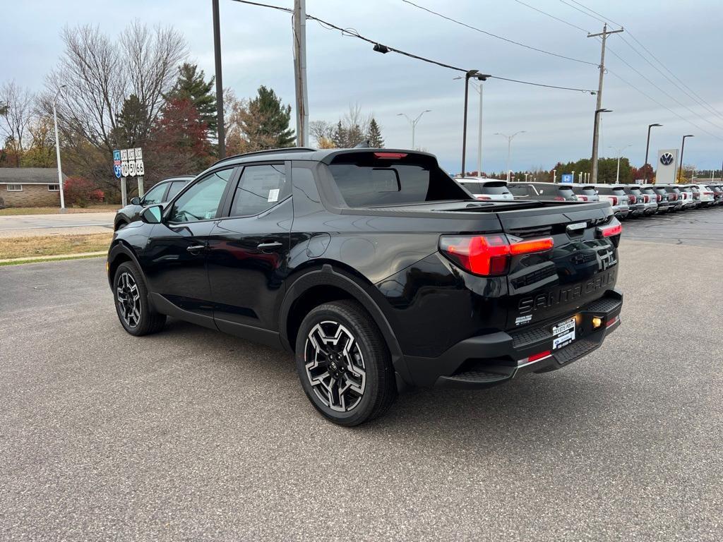 new 2025 Hyundai Santa Cruz car, priced at $41,596