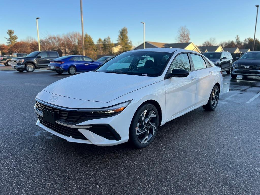 new 2025 Hyundai Elantra car, priced at $24,246