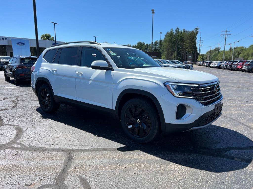 new 2024 Volkswagen Atlas car, priced at $41,490