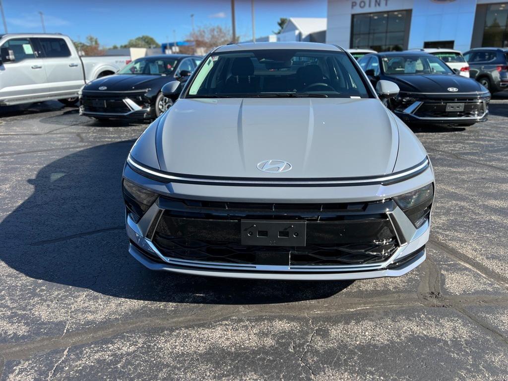 new 2024 Hyundai Sonata car, priced at $28,800