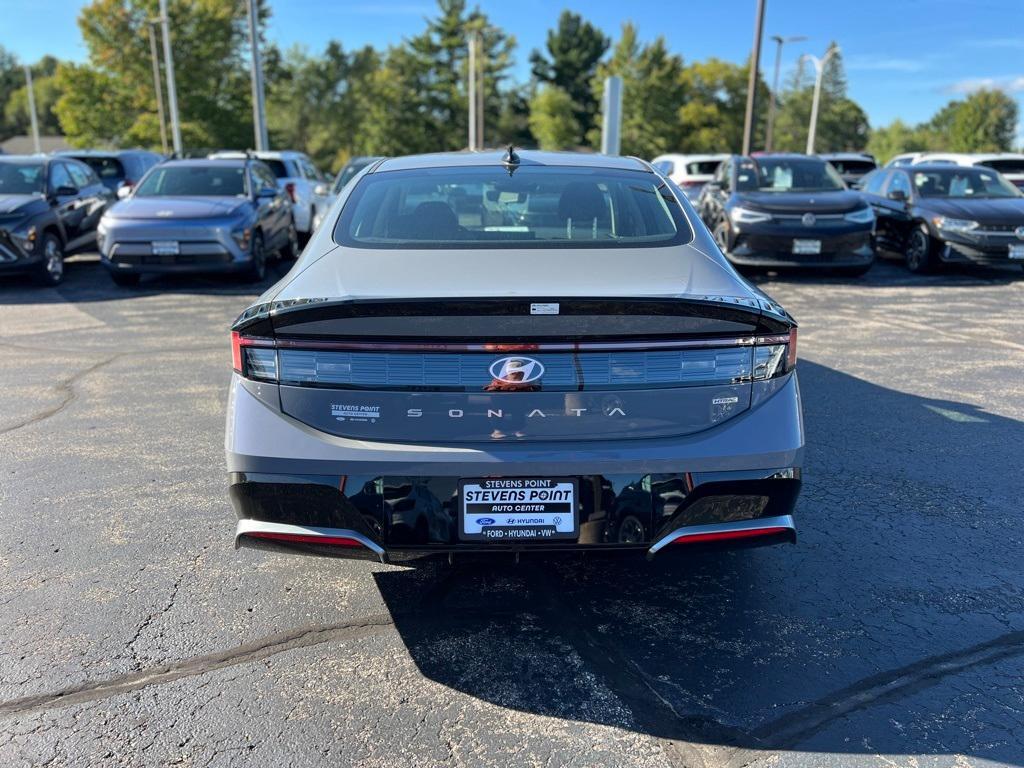 new 2024 Hyundai Sonata car, priced at $28,800