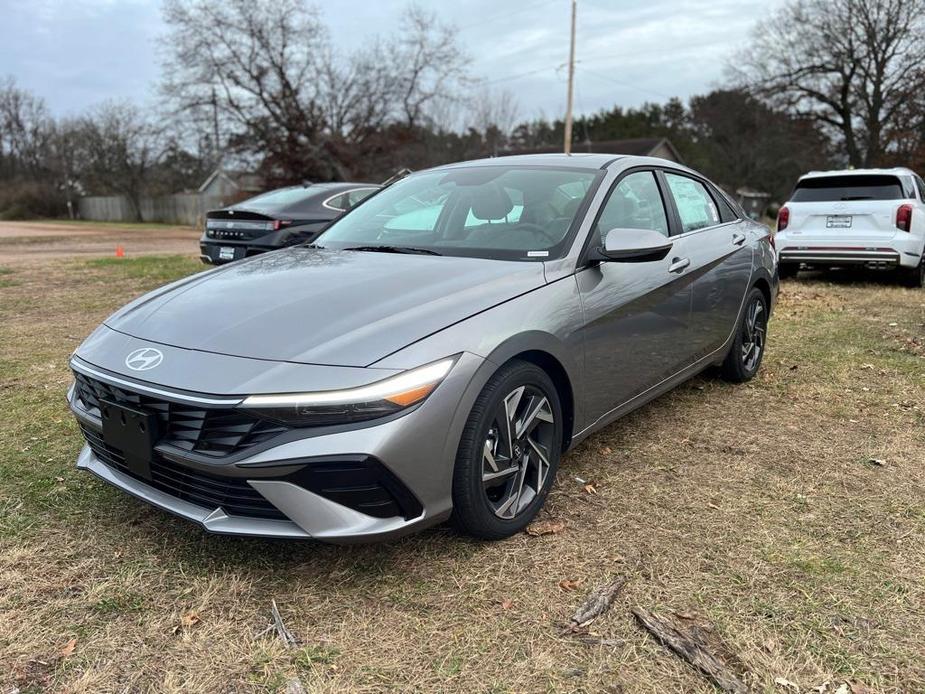 new 2025 Hyundai Elantra car, priced at $27,581