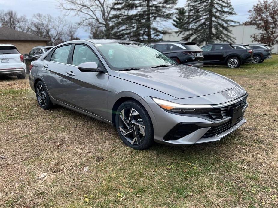 new 2025 Hyundai Elantra car, priced at $27,581