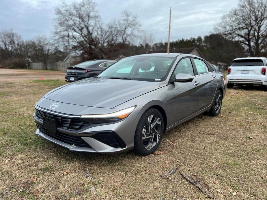 new 2025 Hyundai Elantra car, priced at $27,581