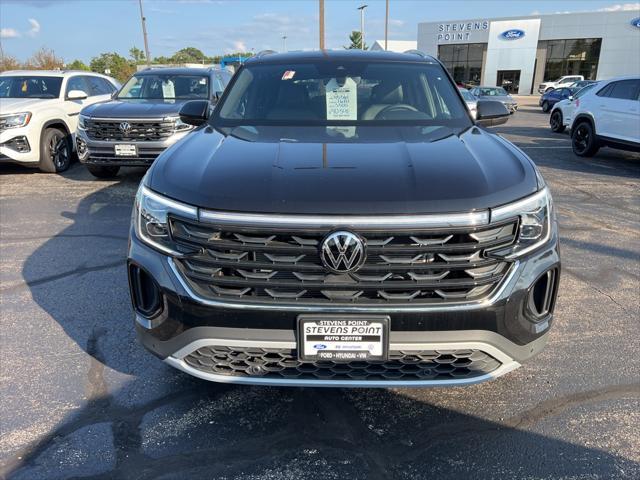 new 2024 Volkswagen Atlas Cross Sport car, priced at $40,891