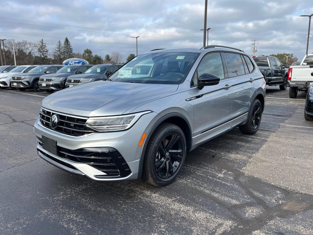 new 2024 Volkswagen Tiguan car, priced at $34,479