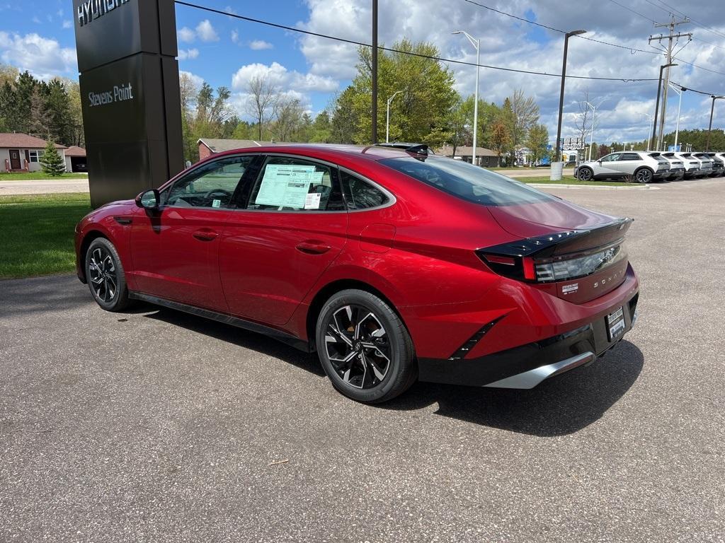 new 2024 Hyundai Sonata car, priced at $26,262