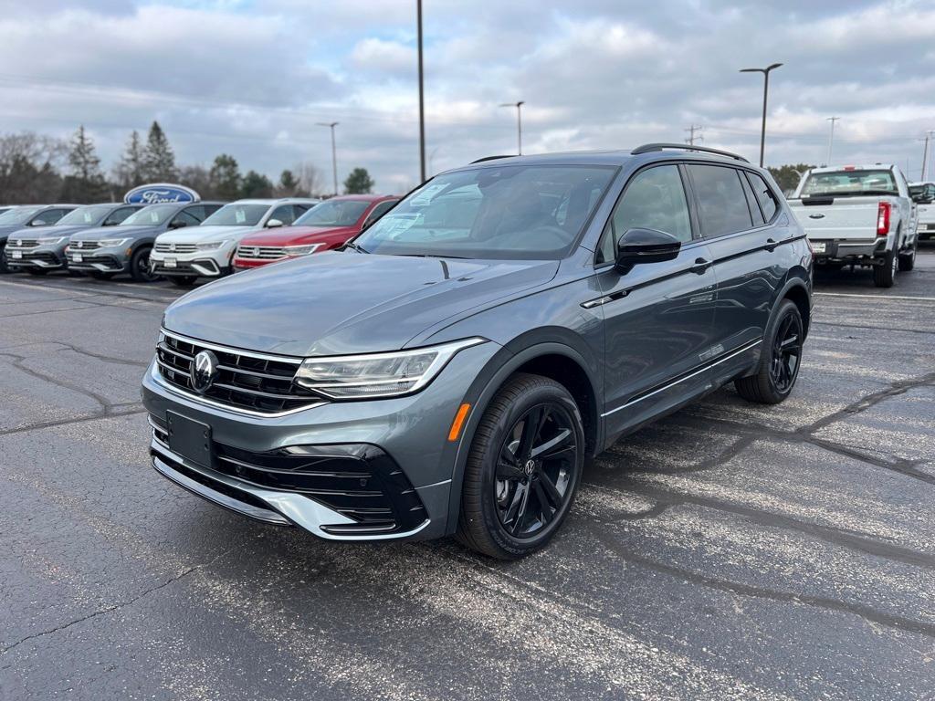 new 2024 Volkswagen Tiguan car, priced at $34,479