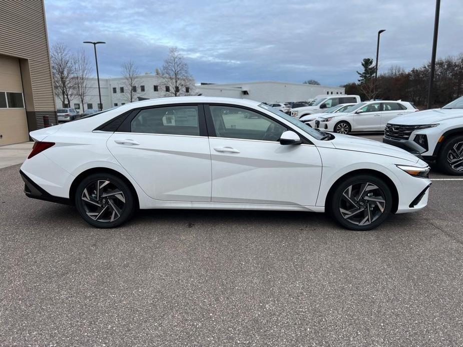 new 2025 Hyundai Elantra HEV car, priced at $29,487