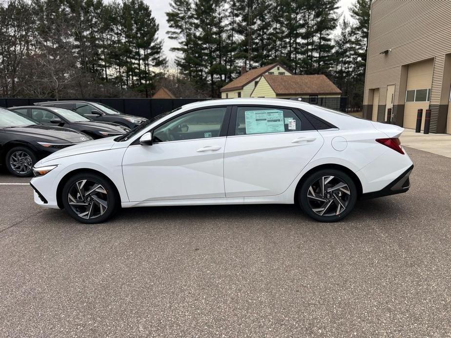 new 2025 Hyundai Elantra HEV car, priced at $29,487