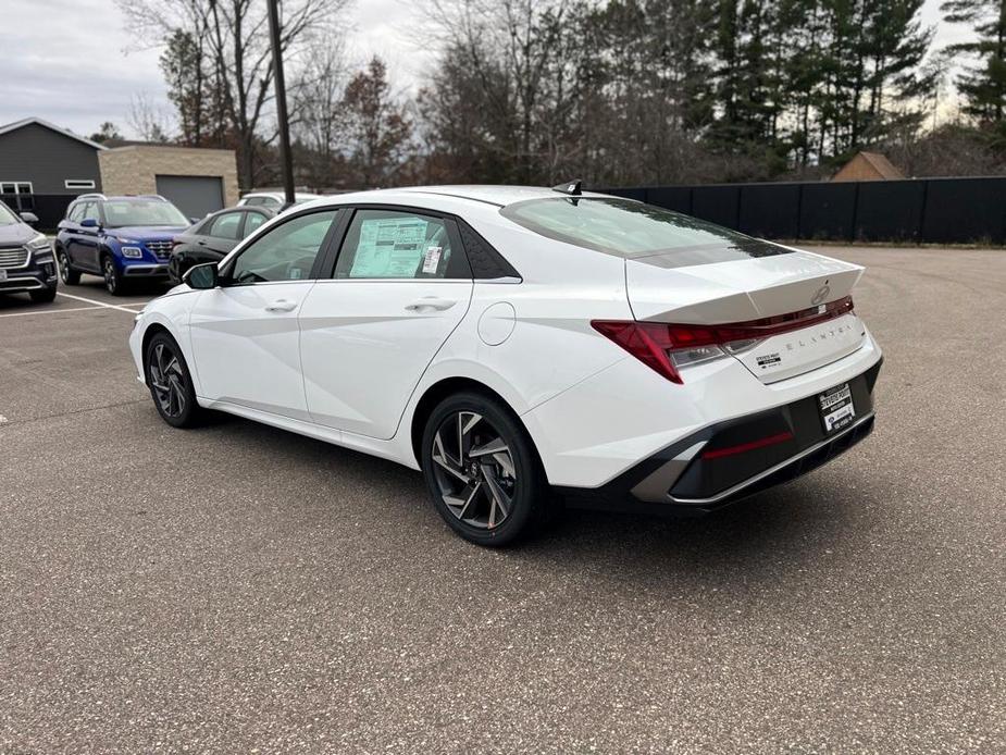 new 2025 Hyundai Elantra HEV car, priced at $29,487