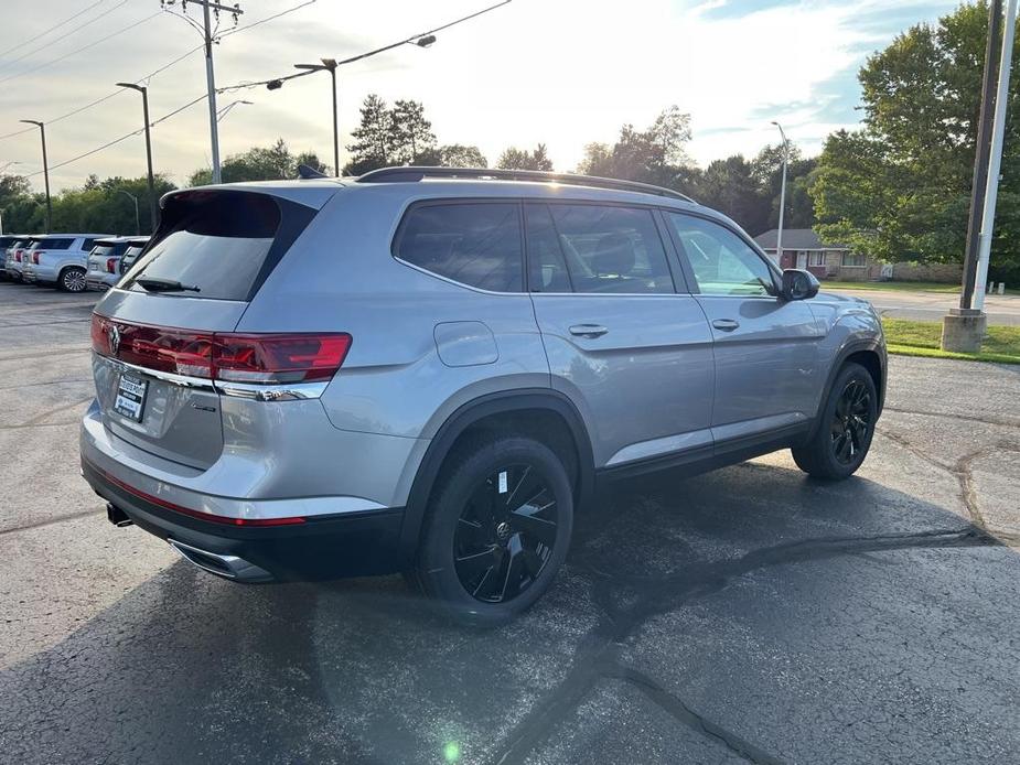 new 2024 Volkswagen Atlas car, priced at $41,886