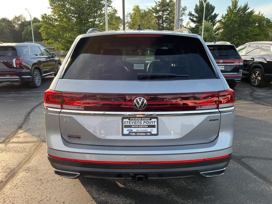 new 2024 Volkswagen Atlas car, priced at $41,886