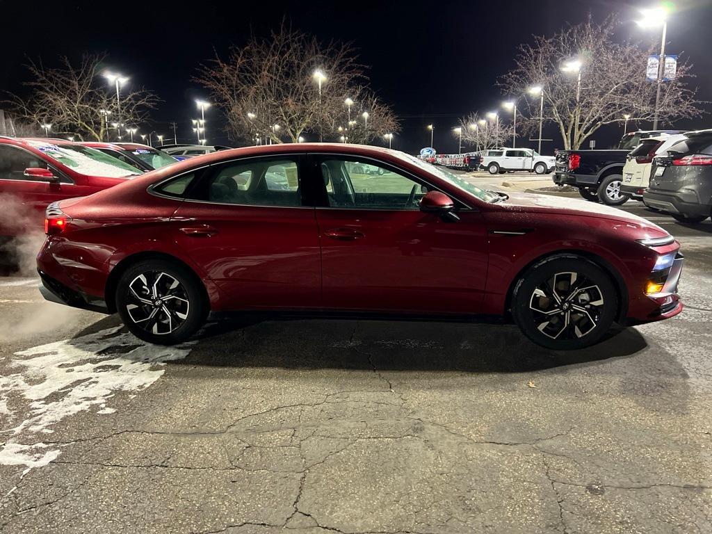 new 2024 Hyundai Sonata car, priced at $26,690