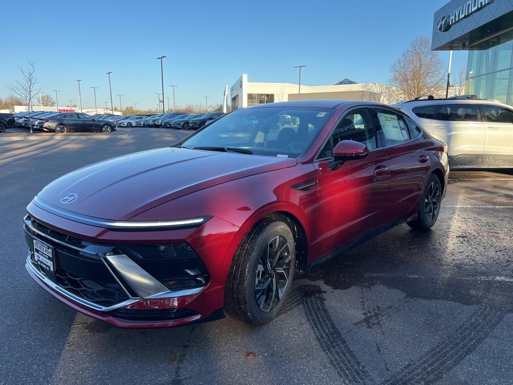 new 2024 Hyundai Sonata car, priced at $26,690