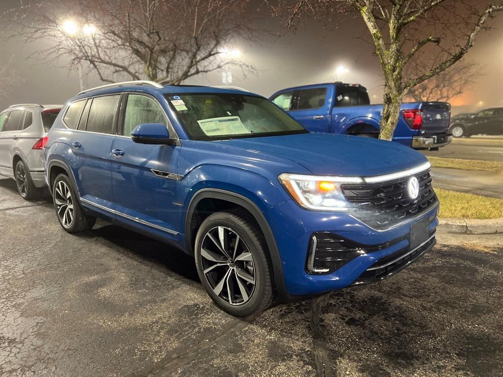 new 2025 Volkswagen Atlas car, priced at $51,845