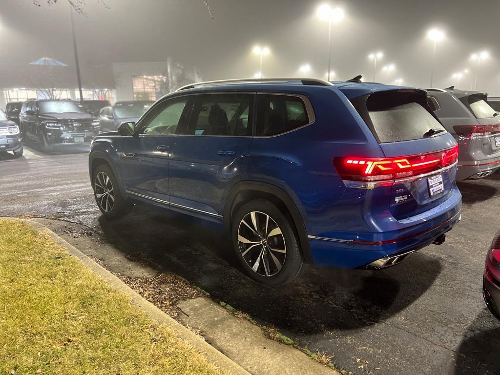 new 2025 Volkswagen Atlas car, priced at $51,845