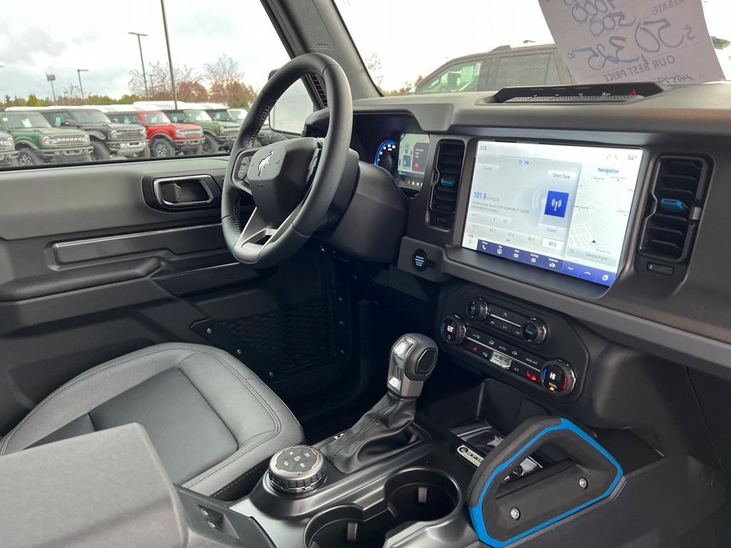 new 2024 Ford Bronco car, priced at $50,325