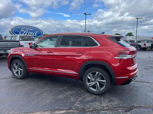 new 2024 Volkswagen Atlas Cross Sport car, priced at $47,066