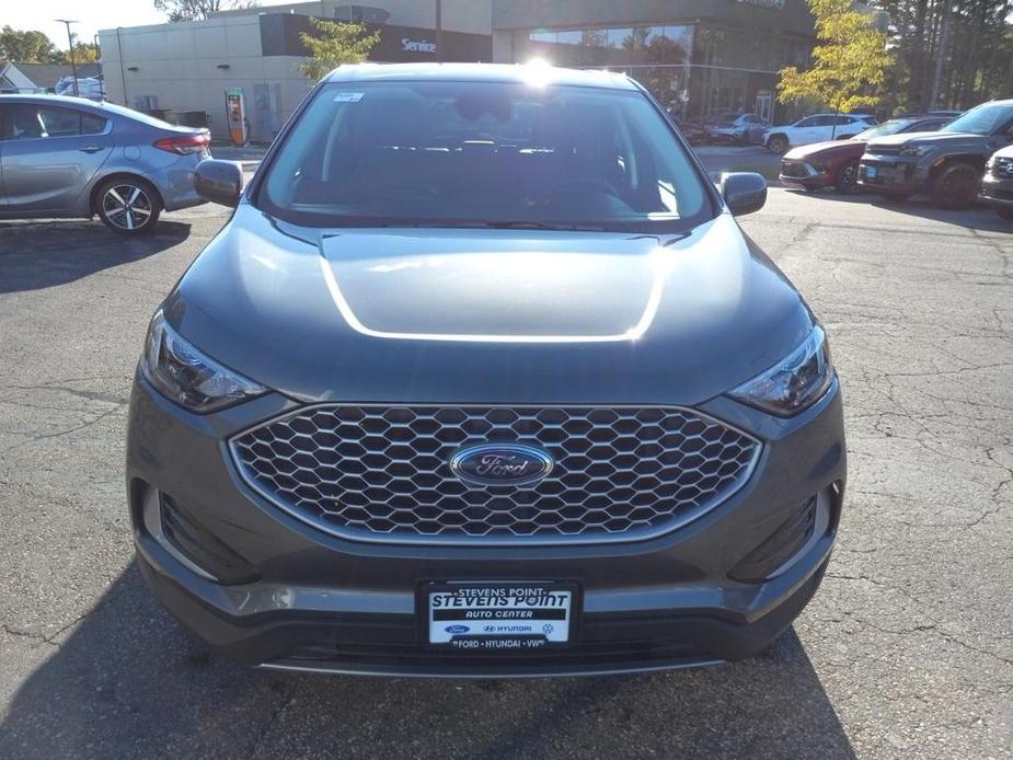 used 2024 Ford Edge car, priced at $27,536