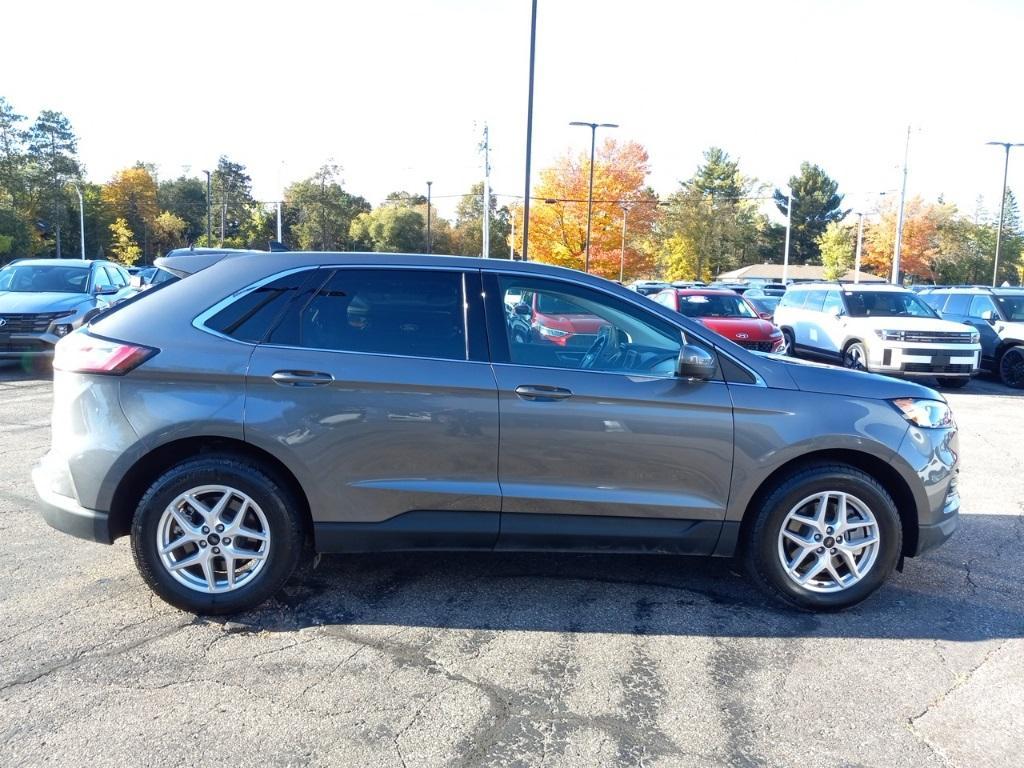 used 2024 Ford Edge car, priced at $27,536