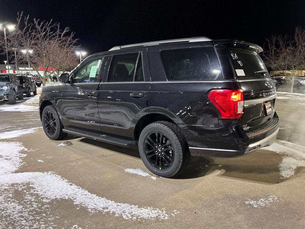 new 2024 Ford Expedition car, priced at $65,746