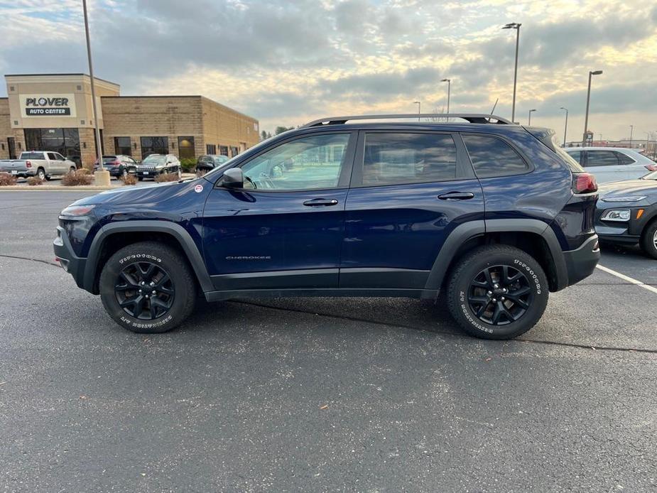 used 2016 Jeep Cherokee car, priced at $9,995