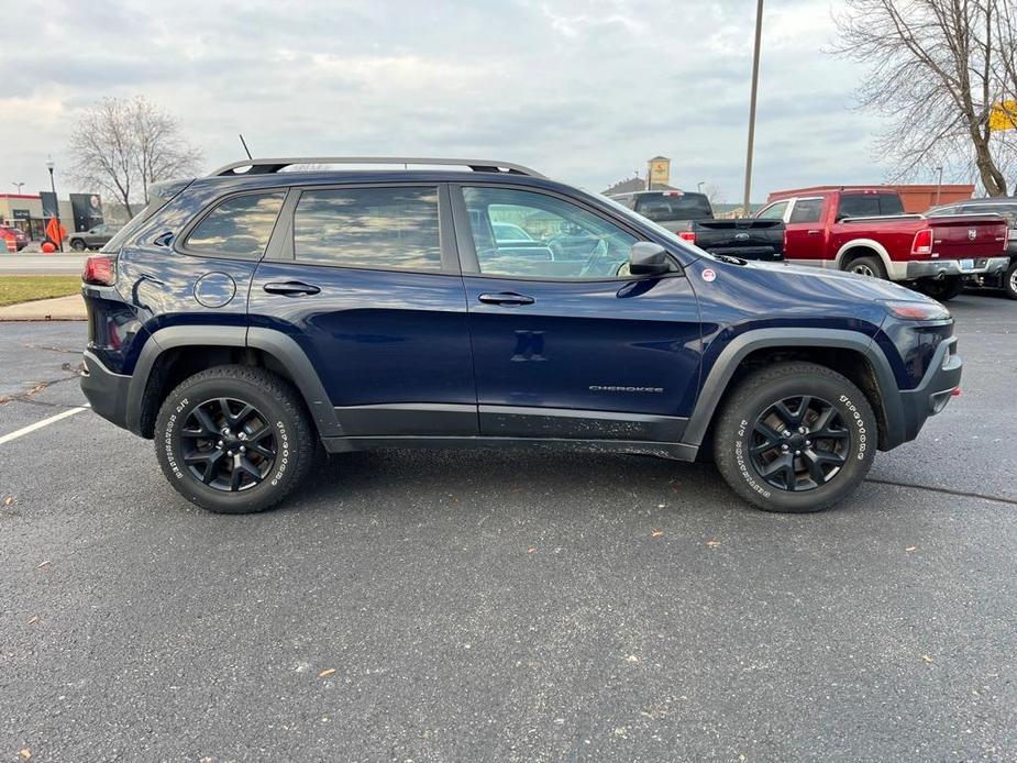 used 2016 Jeep Cherokee car, priced at $9,995