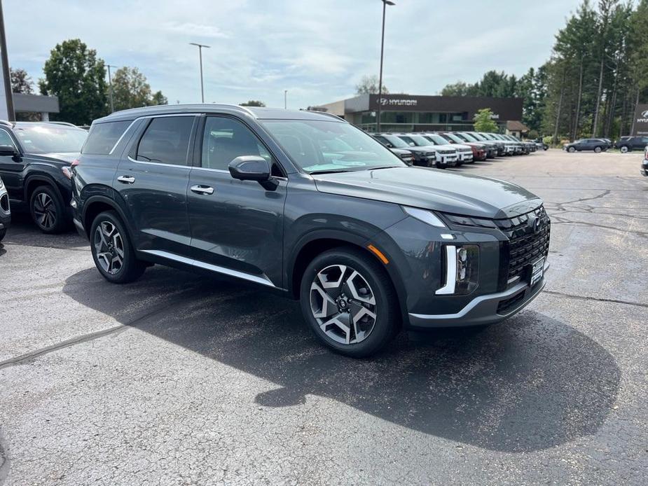 new 2025 Hyundai Palisade car, priced at $45,743