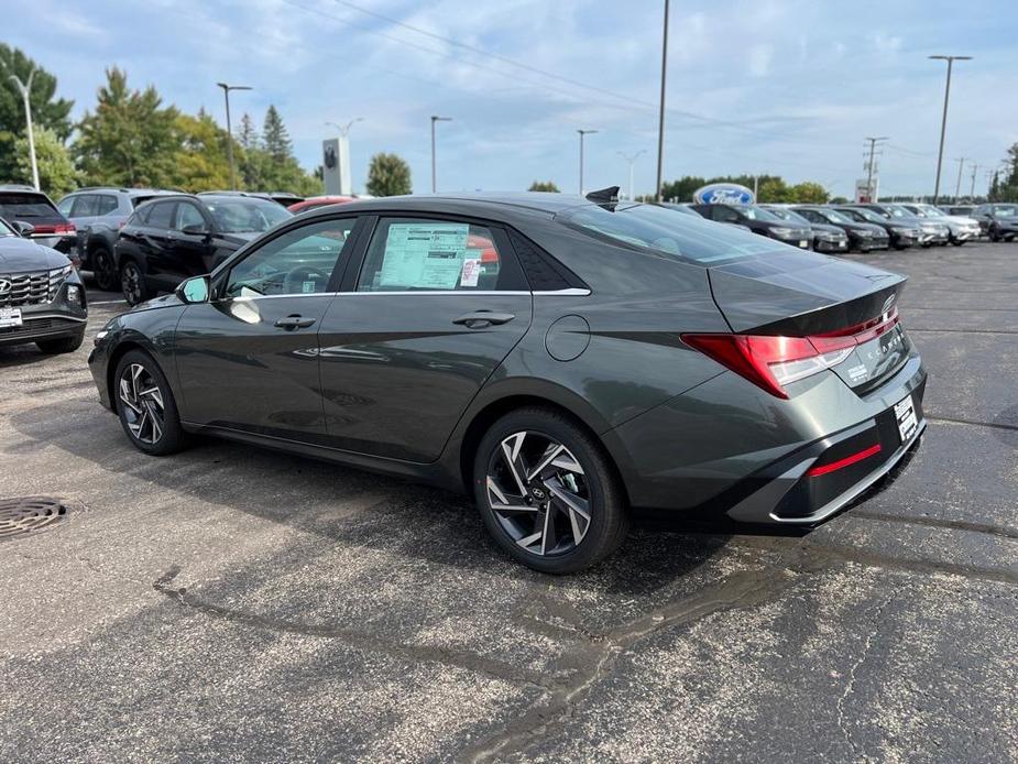 new 2025 Hyundai Elantra car, priced at $25,435