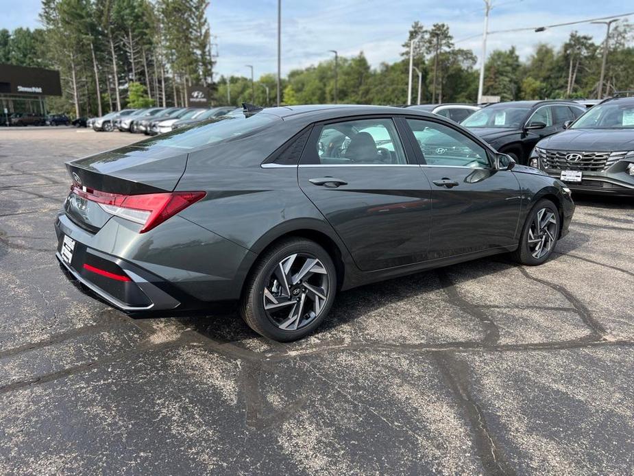 new 2025 Hyundai Elantra car, priced at $25,435