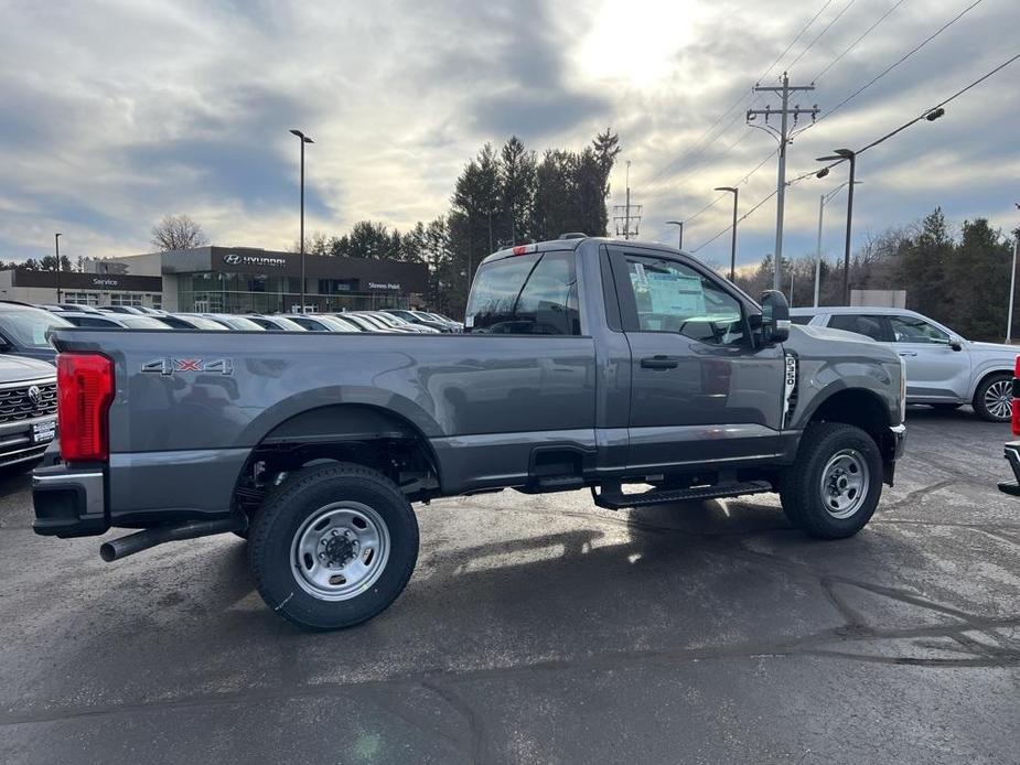 new 2024 Ford F-350 car, priced at $47,725