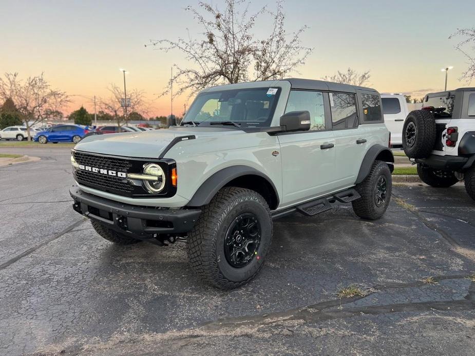 new 2024 Ford Bronco car, priced at $61,735