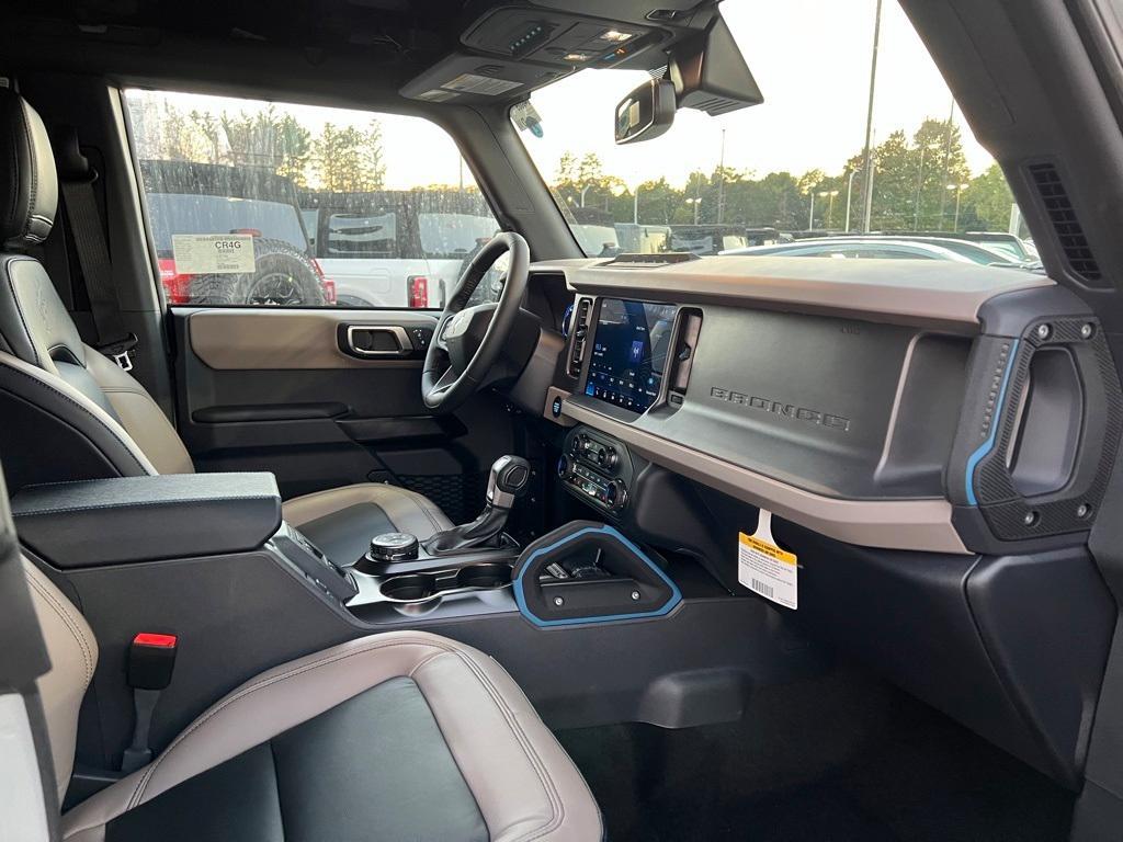 new 2024 Ford Bronco car, priced at $61,735