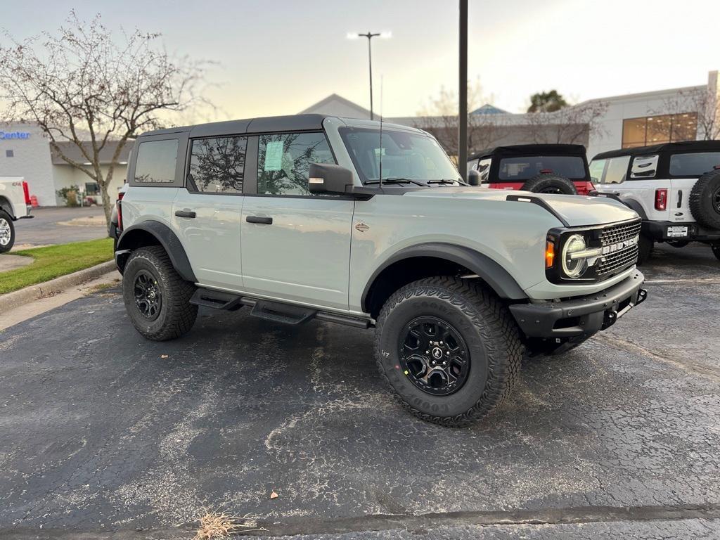 new 2024 Ford Bronco car, priced at $61,735