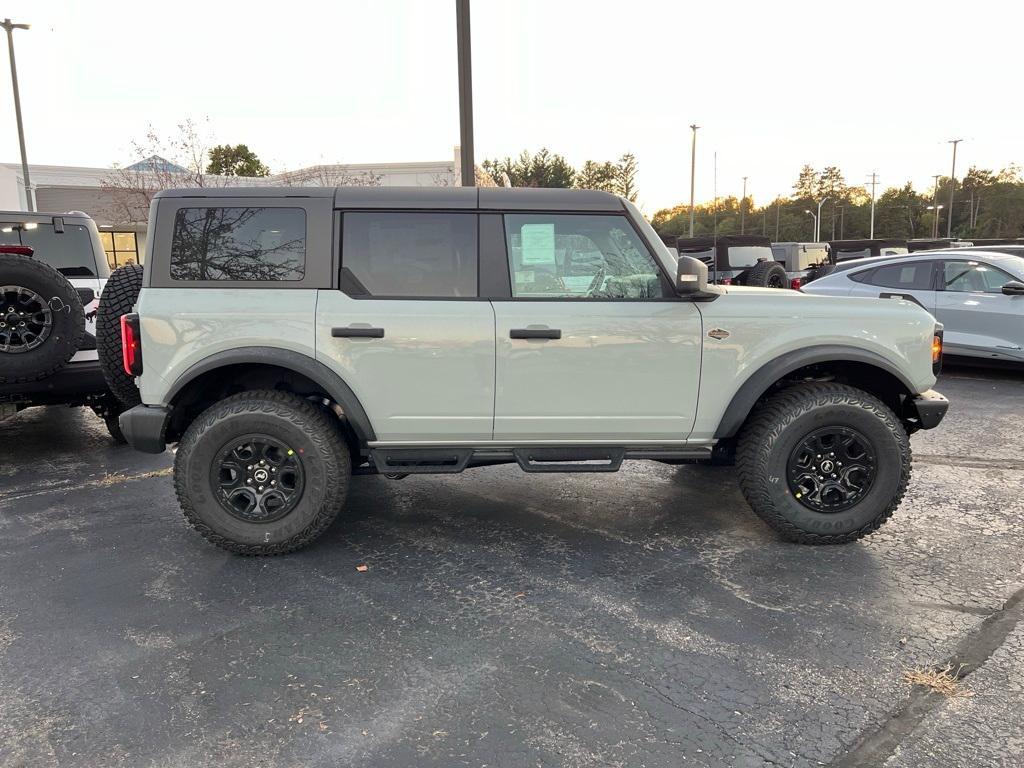 new 2024 Ford Bronco car, priced at $61,735