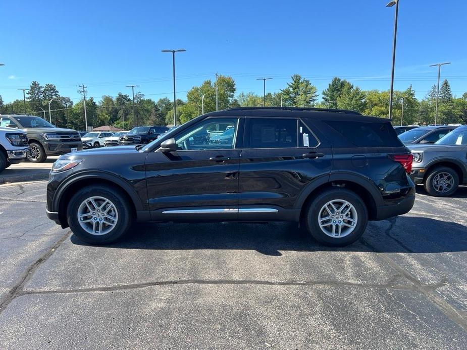 new 2025 Ford Explorer car, priced at $40,754