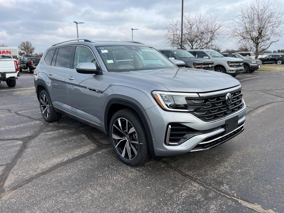 new 2025 Volkswagen Atlas car, priced at $52,041