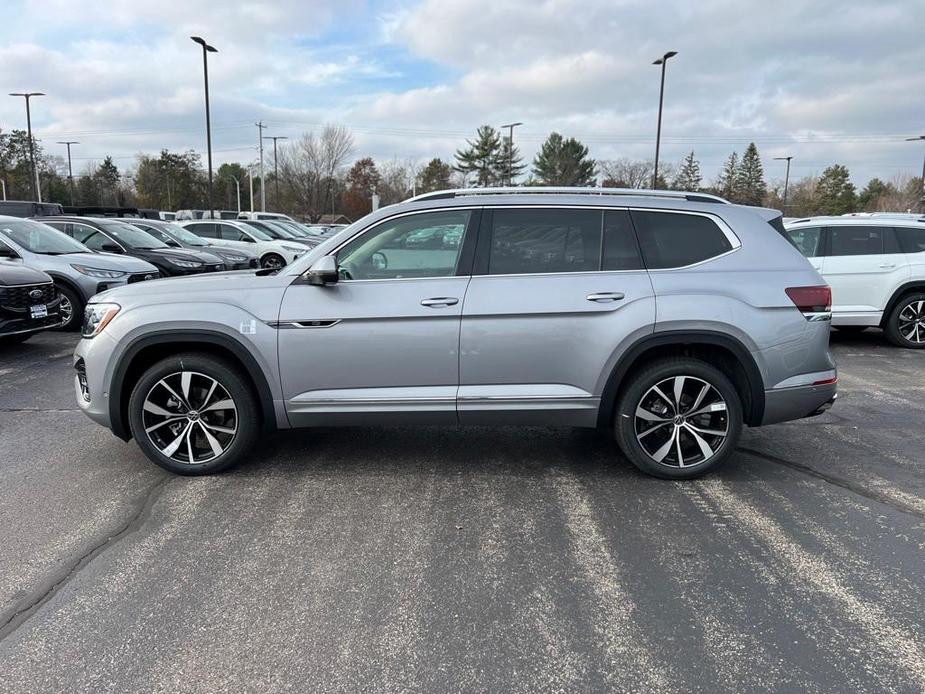 new 2025 Volkswagen Atlas car, priced at $52,041